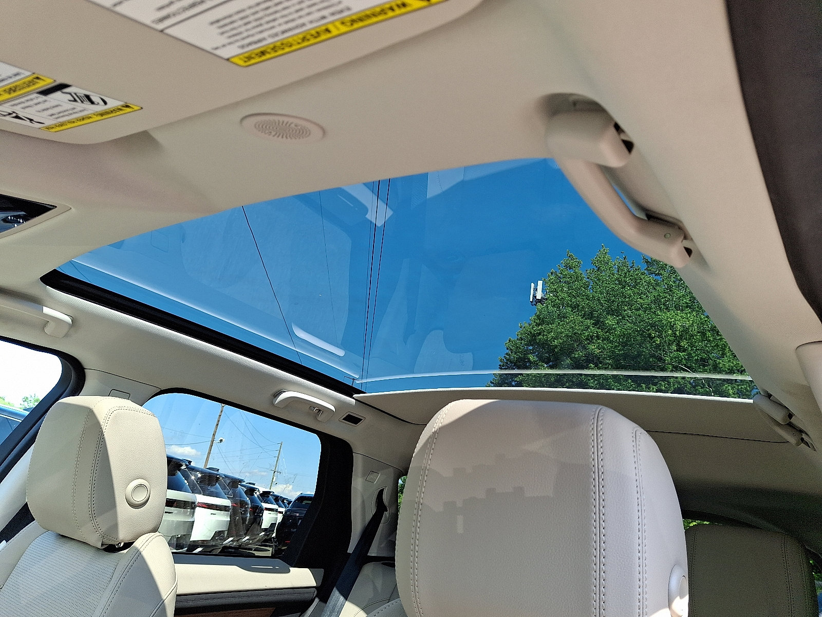 Certified 2025 Land Rover Discovery Sport S image 14