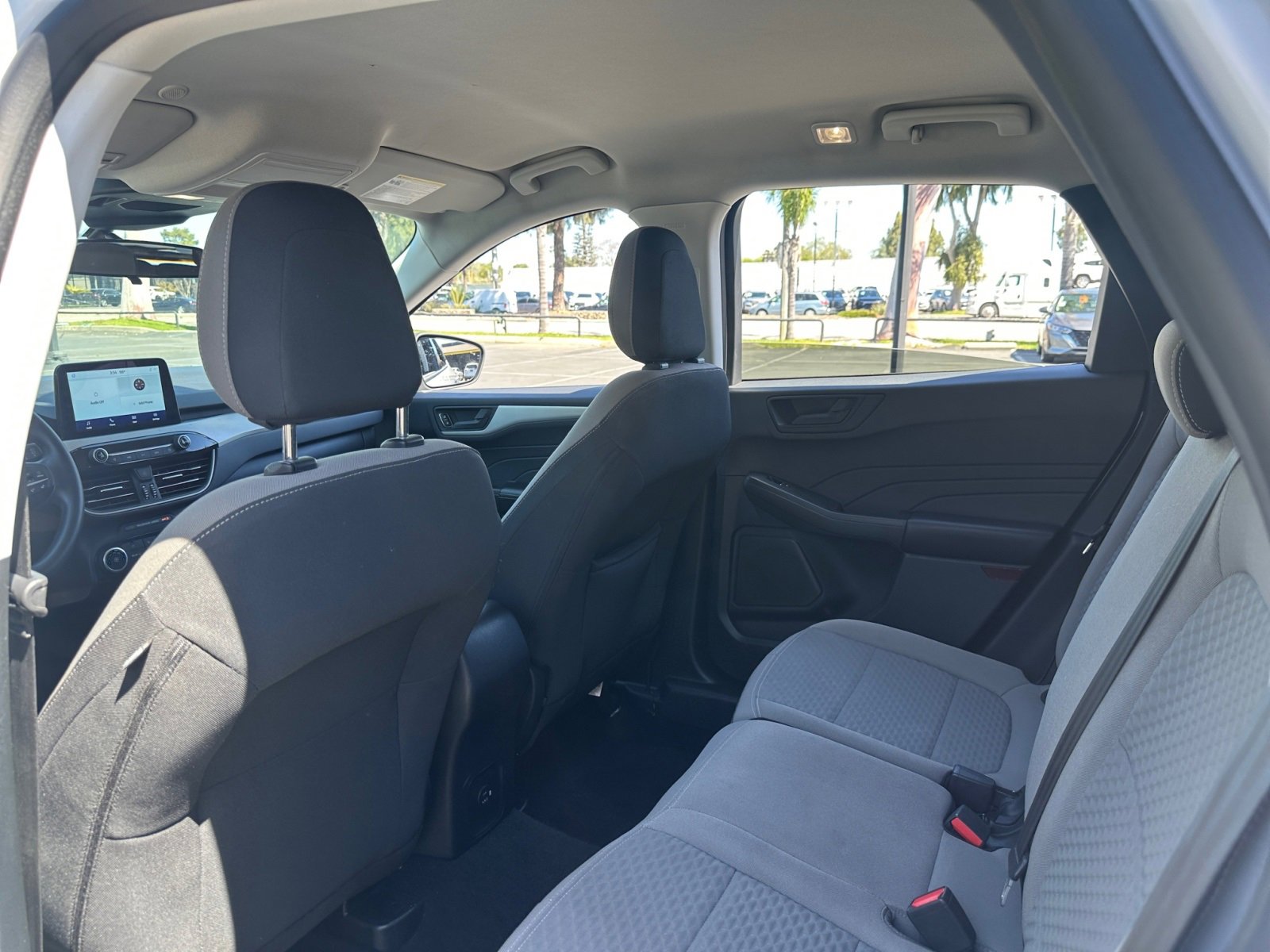 Used 2022 Ford Escape SE image 16