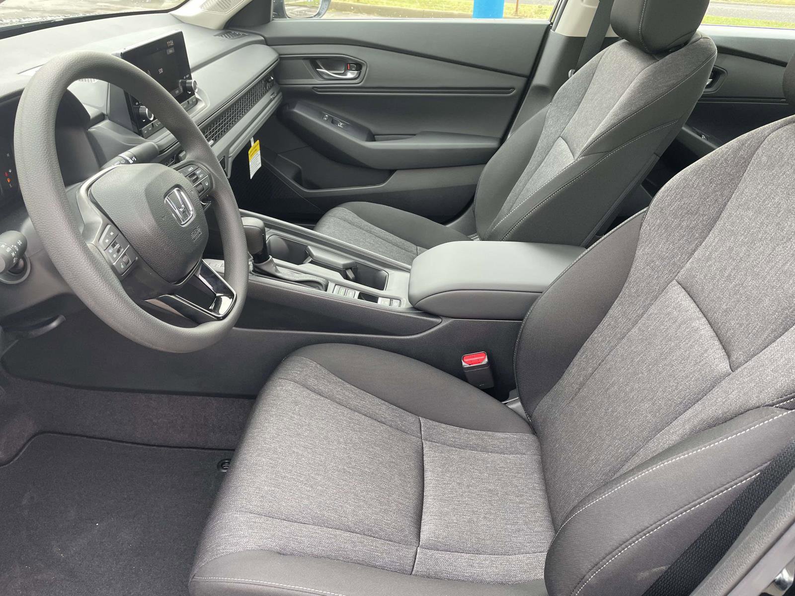 New 2025 Honda Accord SE image 4