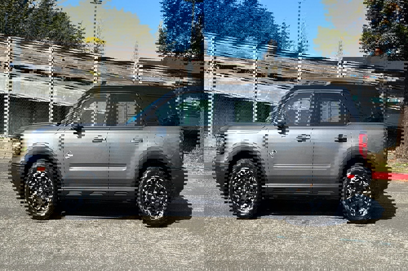 Certified 2025 Ford Bronco Sport Outer Banks w/ Outer Banks Tech Package+ image 7