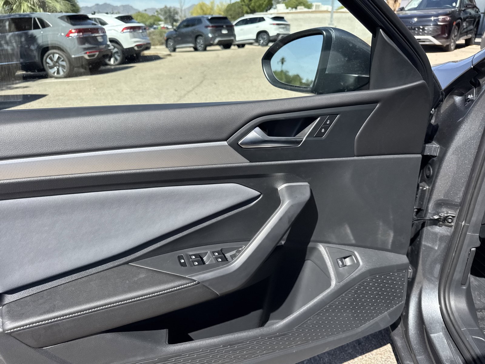 New 2026 Volkswagen Jetta SE FWD image 16