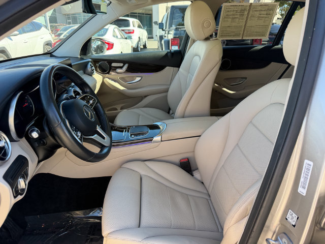Used 2021 Mercedes-Benz GLC 300 w/ Premium Package image 12