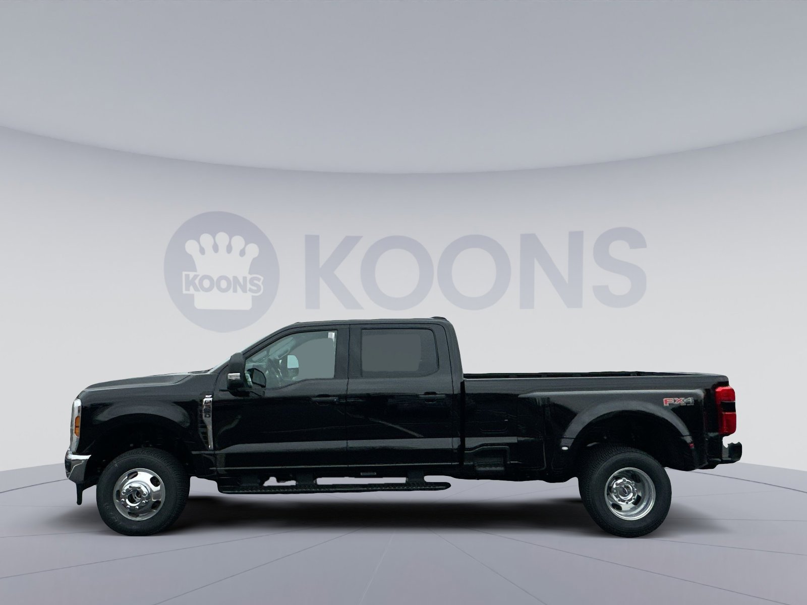 New 2026 Ford F350 XLT w/ 360-Degree Camera Package image 2