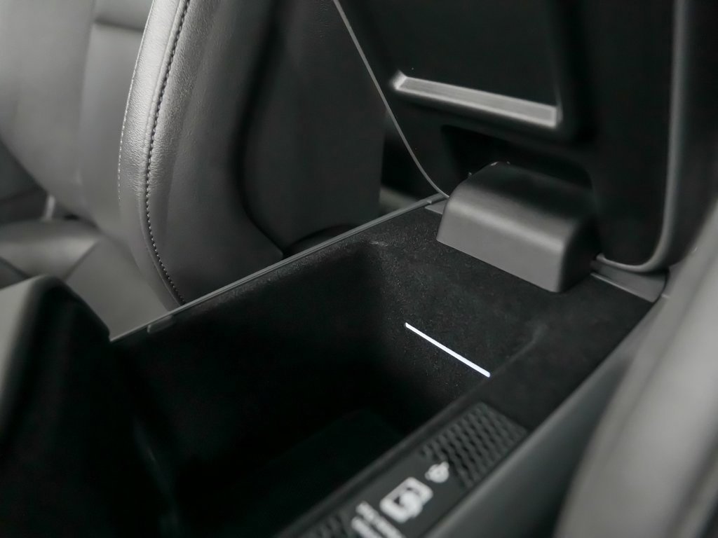 Certified 2022 Porsche Taycan 4S image 35