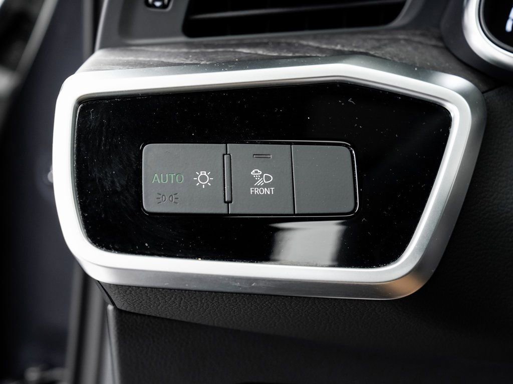 Certified 2025 Audi A6 Premium Plus w/ Premium Plus Package image 10