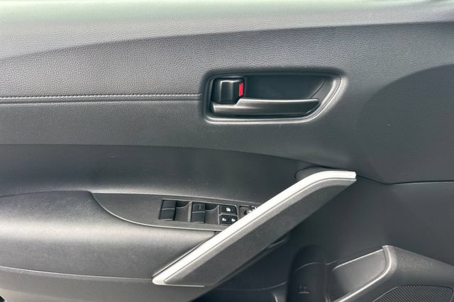 Certified 2022 Toyota Corolla Cross LE w/ Moonroof Package FWD image 14