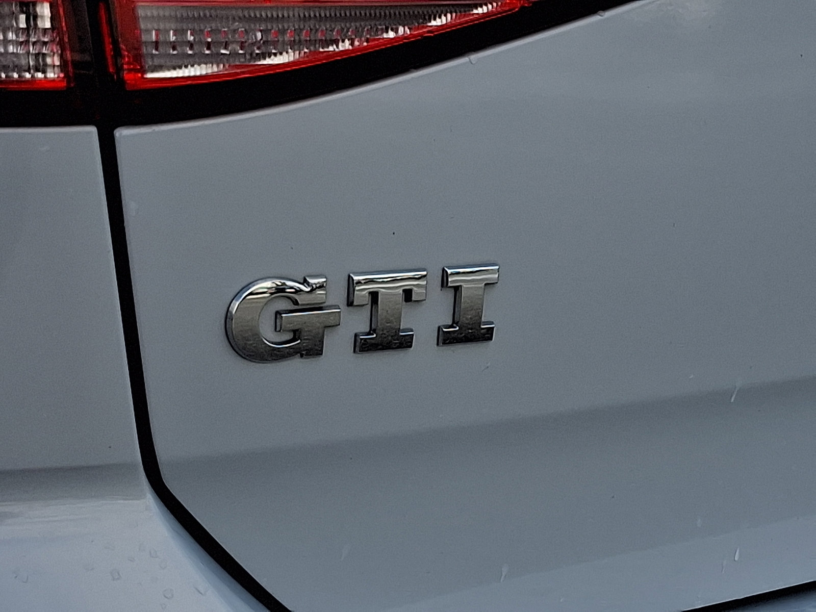 Used 2018 Volkswagen GTI S image 29