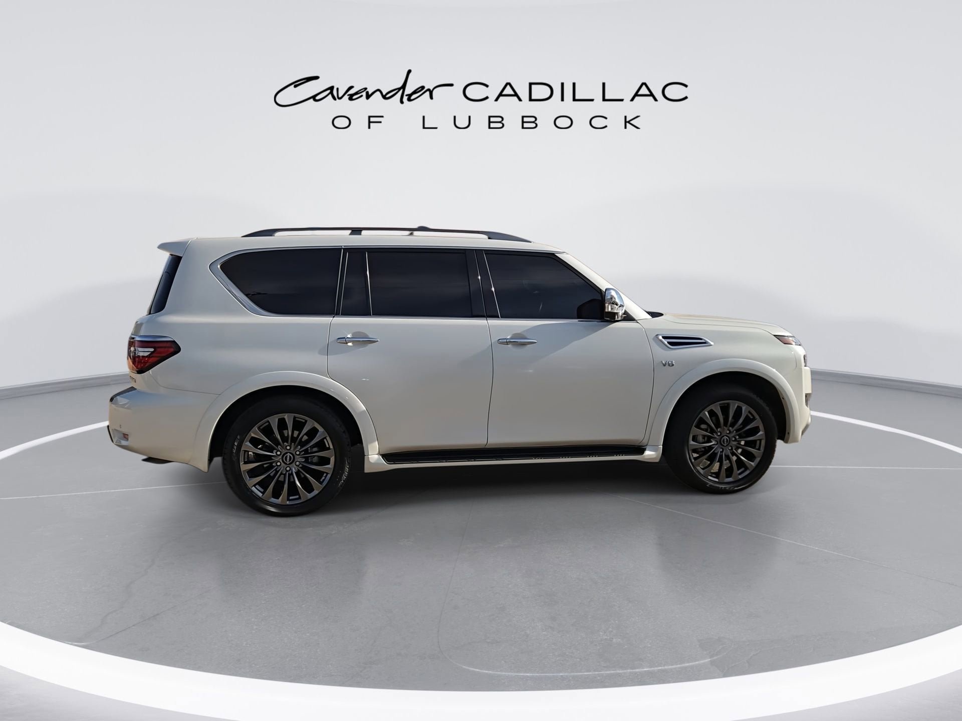 Used 2022 Nissan Armada Platinum w/ Captain's Chairs Package image 9