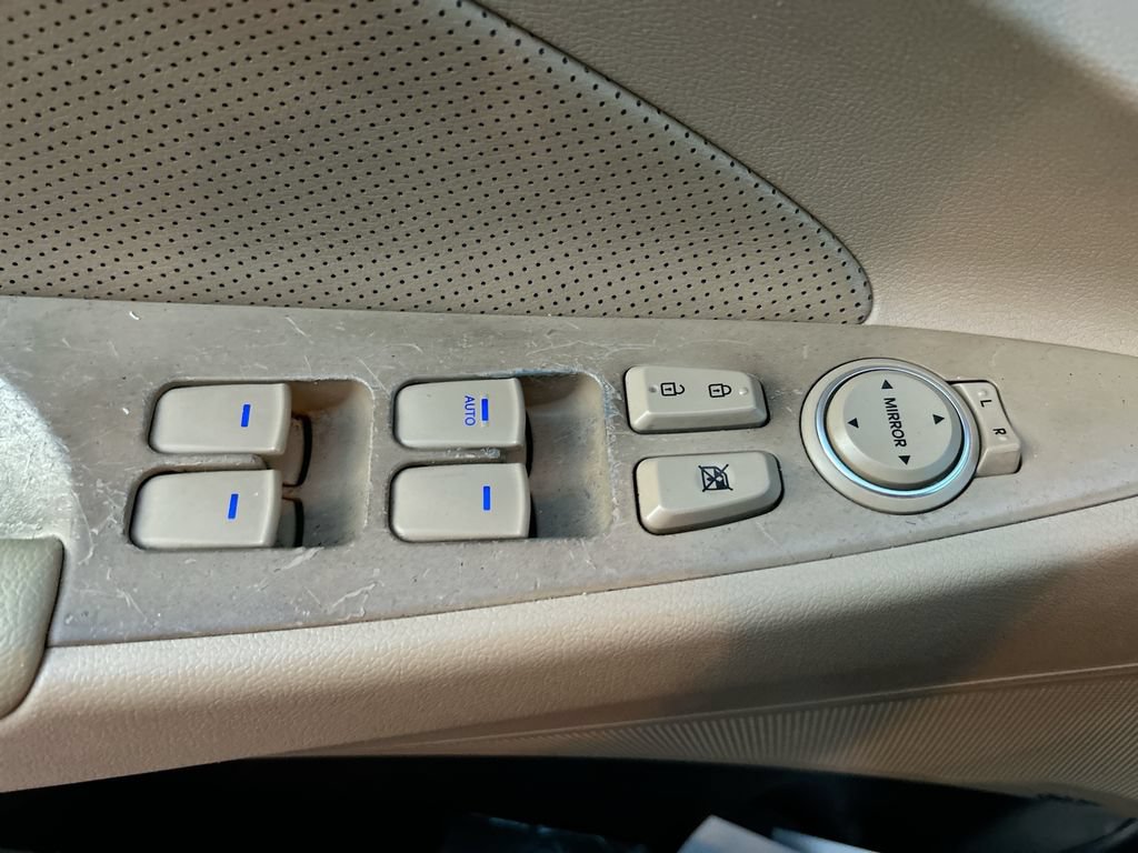 Used 2013 Hyundai Sonata Limited FWD image 13