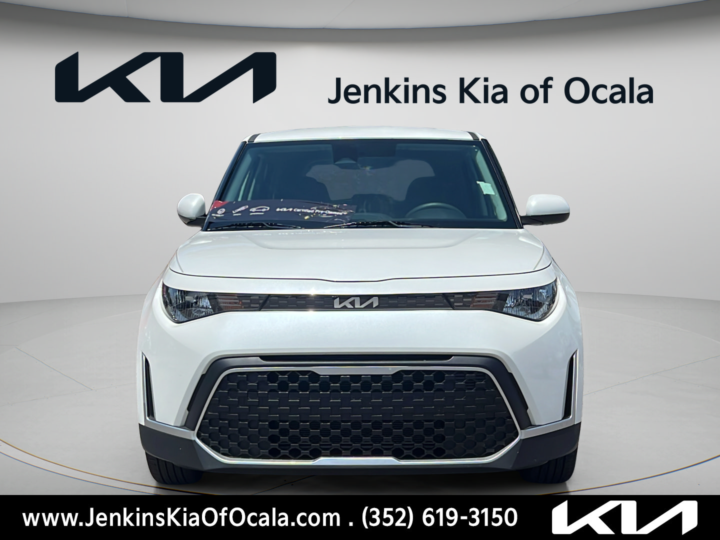 Certified 2025 Kia Soul LX w/ LX Technology Package FWD image 8