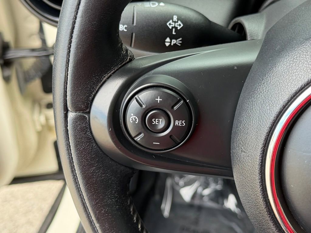 Used 2014 MINI Cooper 2-Door Hardtop FWD image 22