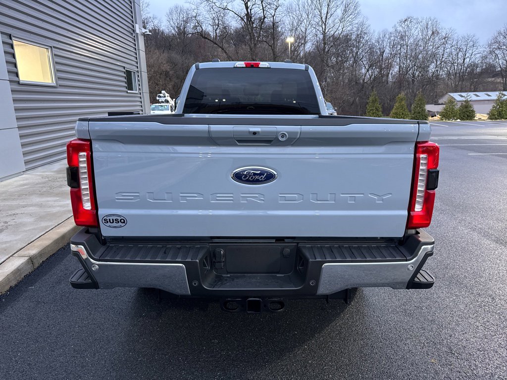 New 2026 Ford F350 Lariat image 6