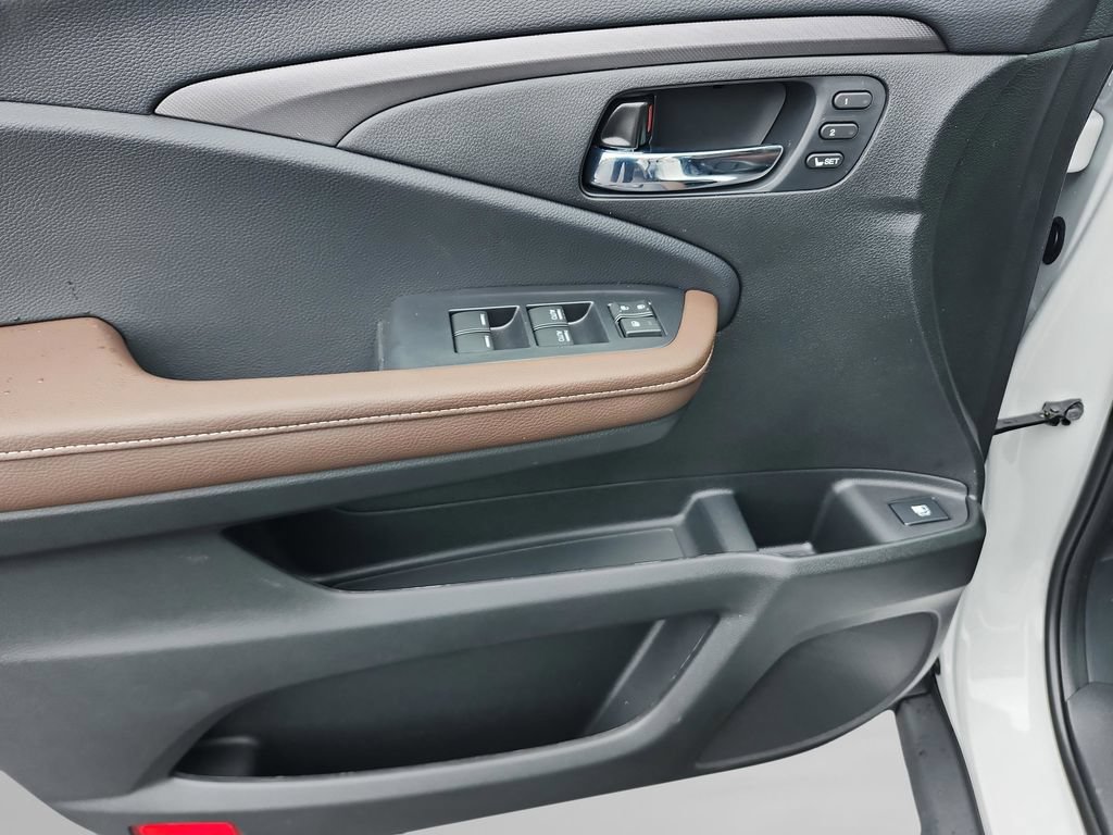 New 2026 Honda Ridgeline RTL image 23