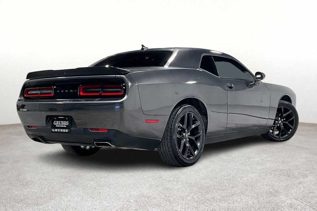 Used 2022 Dodge Challenger SXT w/ Blacktop Package image 2