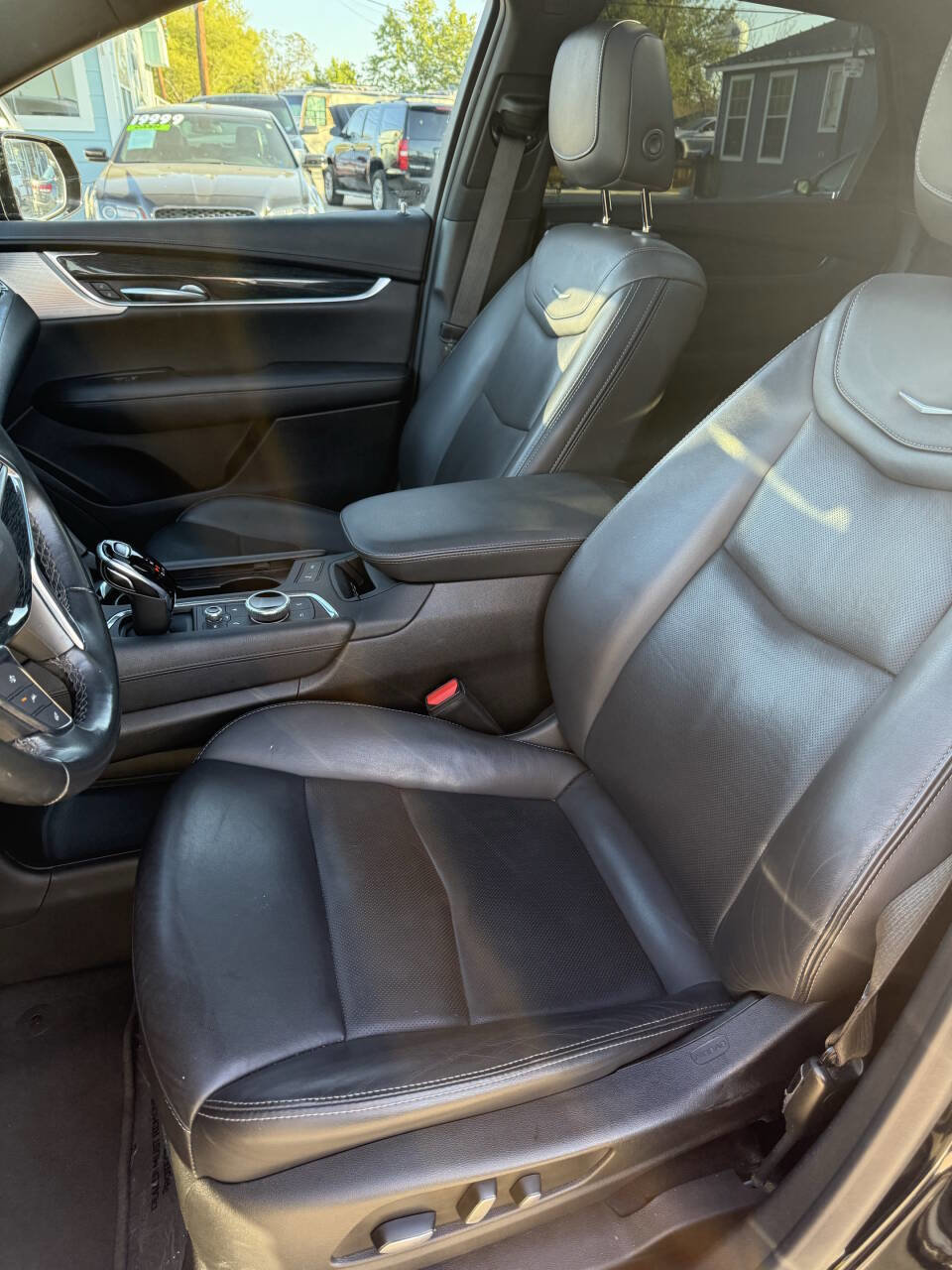 Used 2023 Cadillac XT5 Premium Luxury AWD/4WD image 6