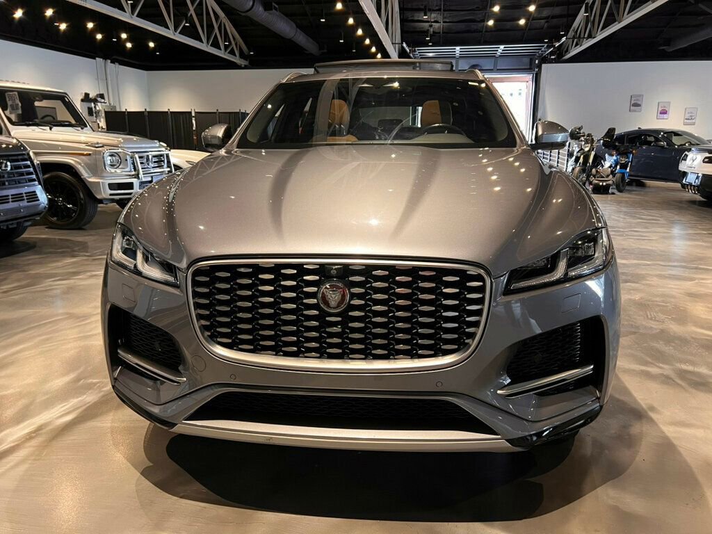 Used 2021 Jaguar F-PACE S image 8