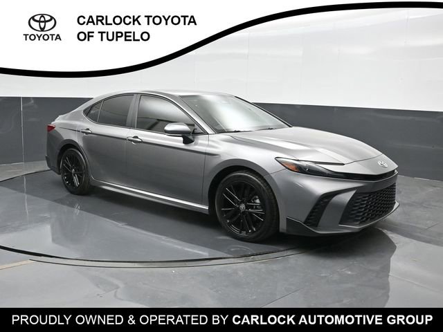 Used 2025 Toyota Camry SE w/ Multimedia Upgrade Package FWD image 5