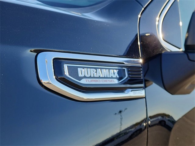 New 2026 GMC Sierra 1500 SLT image 12