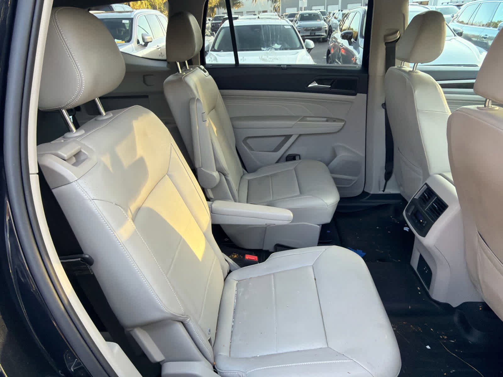 Used 2021 Volkswagen Atlas SE image 20