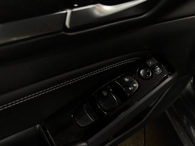 Used 2023 Nissan Altima 2.5 SL image 11