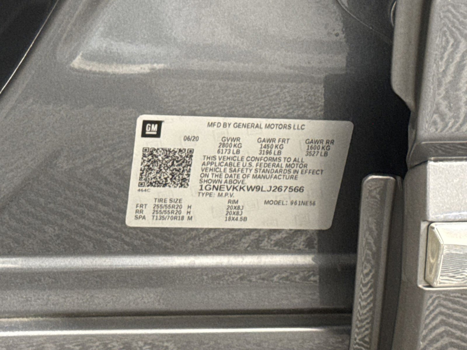 Used 2020 Chevrolet Traverse Premier AWD/4WD image 30