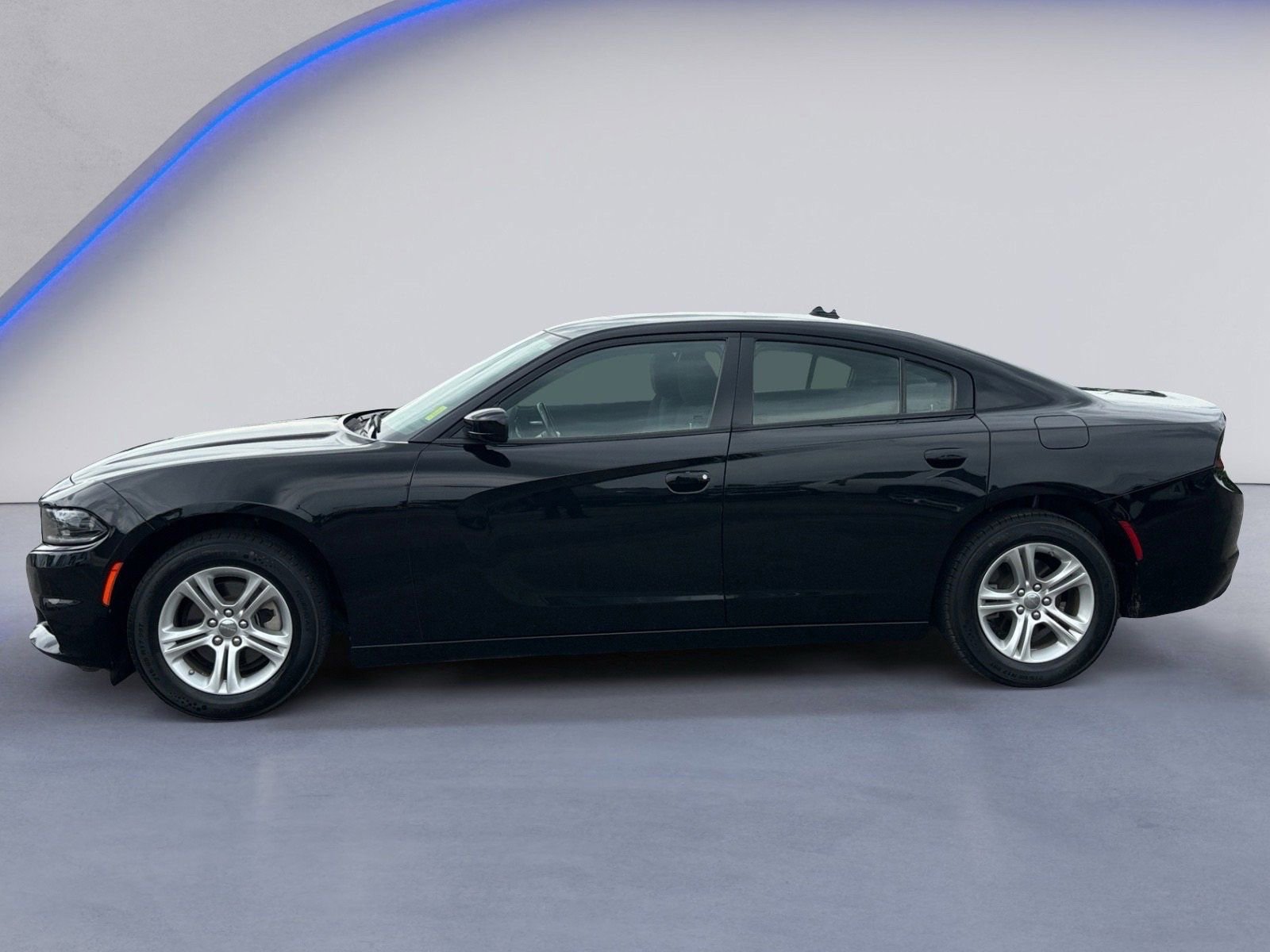 Used 2023 Dodge Charger SXT RWD image 14