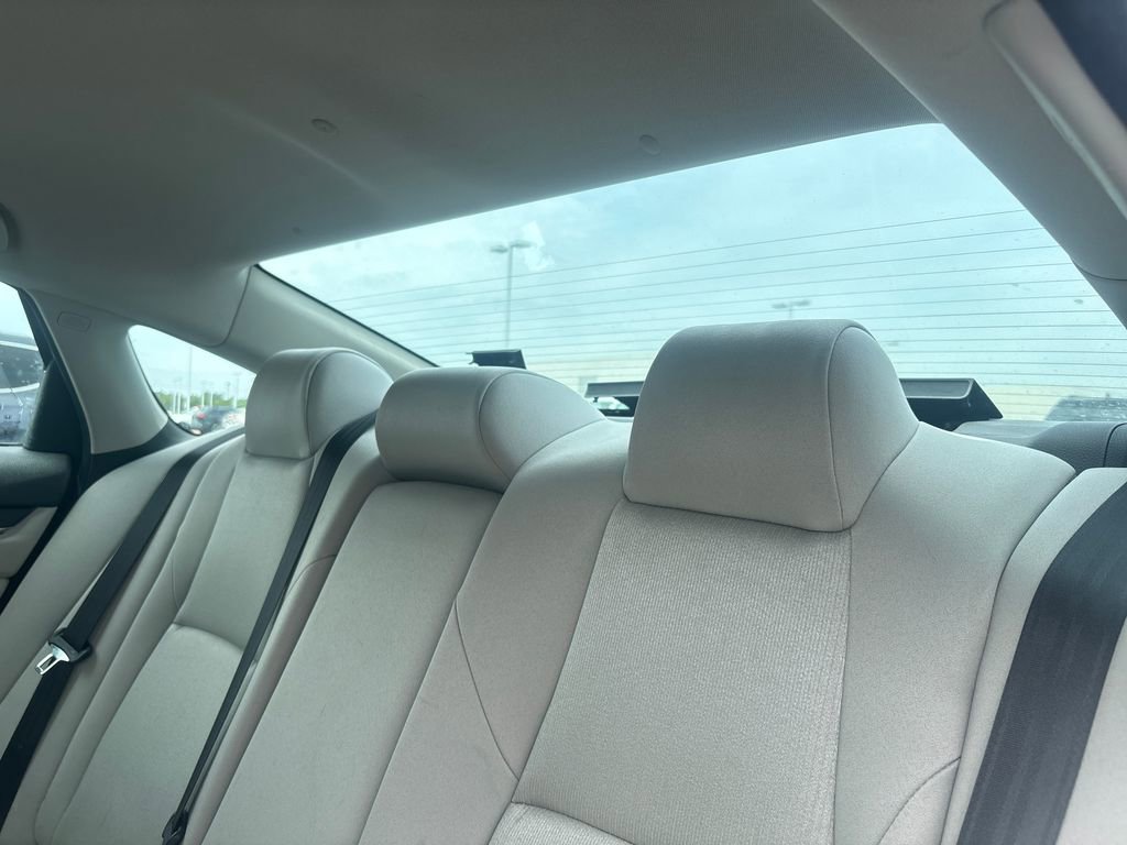 Used 2021 Honda Accord LX image 8