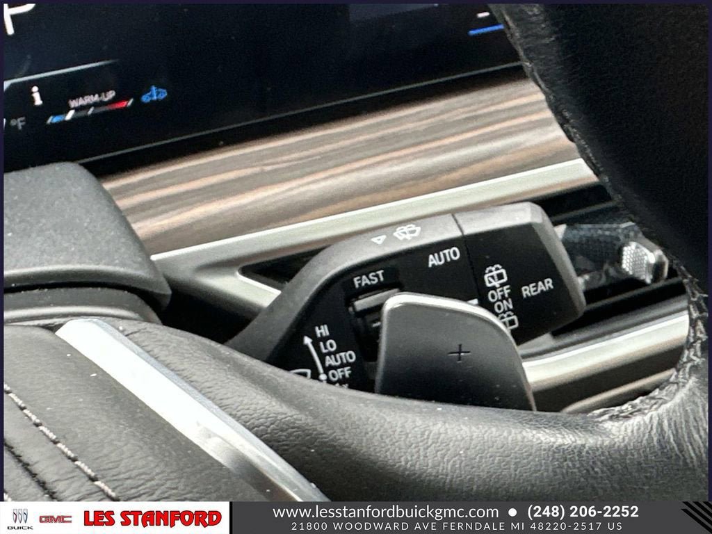 Used 2023 BMW X7 xDrive40i w/ Executive Package image 27