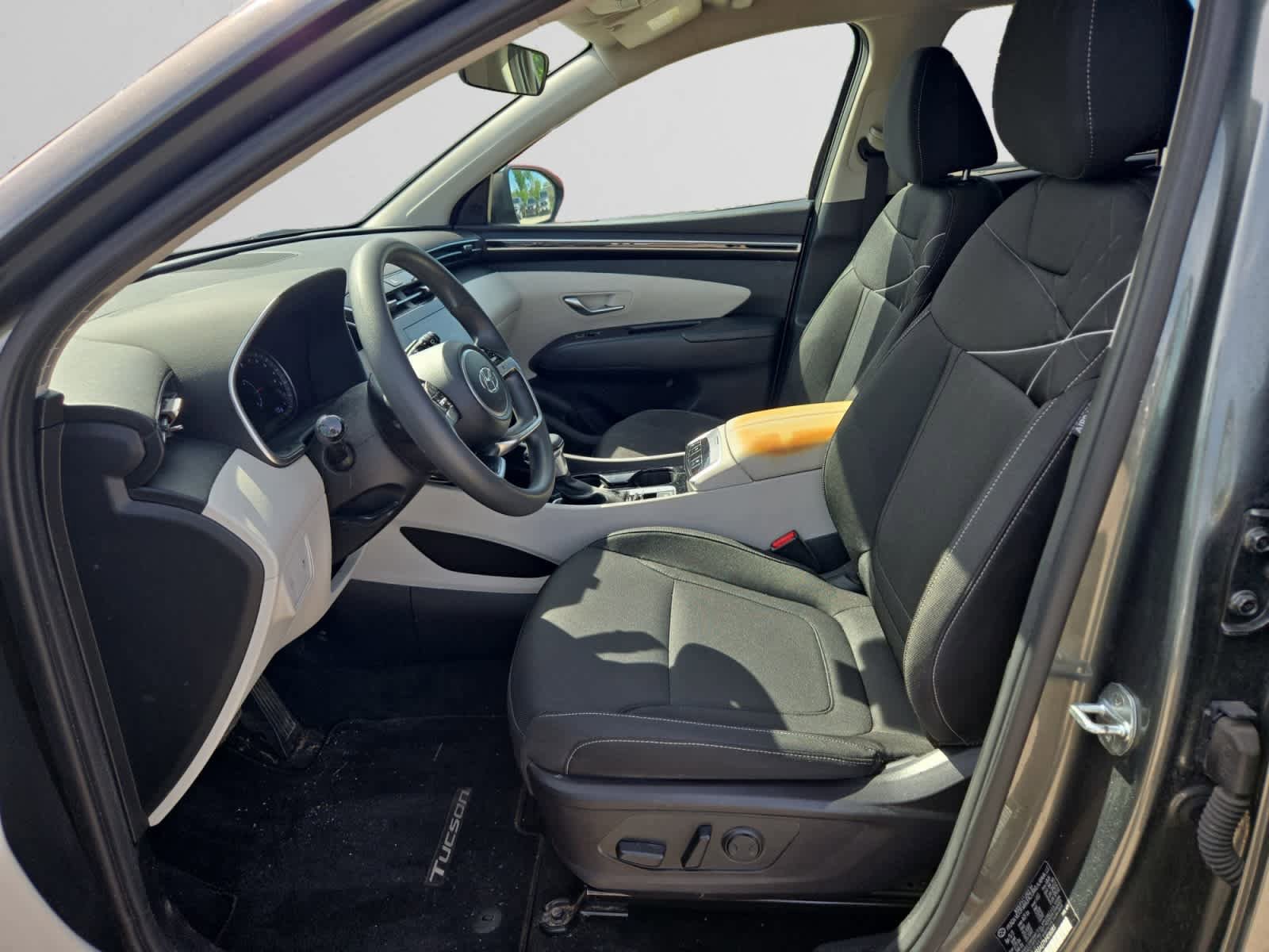 Used 2022 Hyundai Tucson SEL FWD image 9
