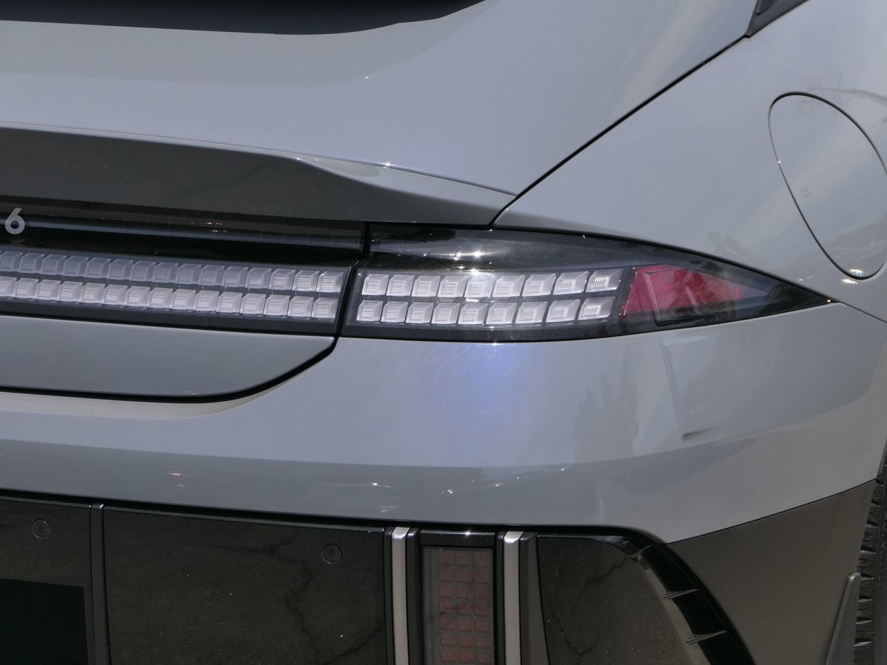 Used 2024 Hyundai Ioniq 6 SEL RWD image 3