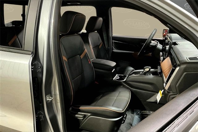 New 2026 GMC Canyon AT4 image 11