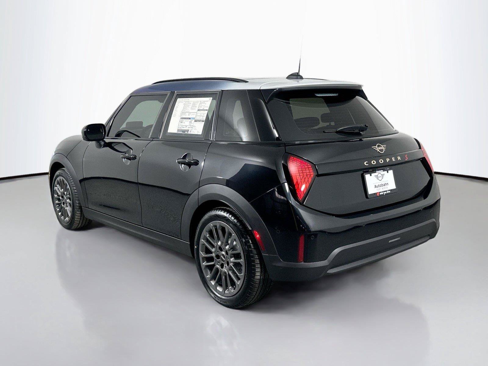 Used 2025 MINI Cooper S FWD image 6