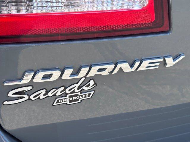 Used 2019 Dodge Journey SE FWD image 9