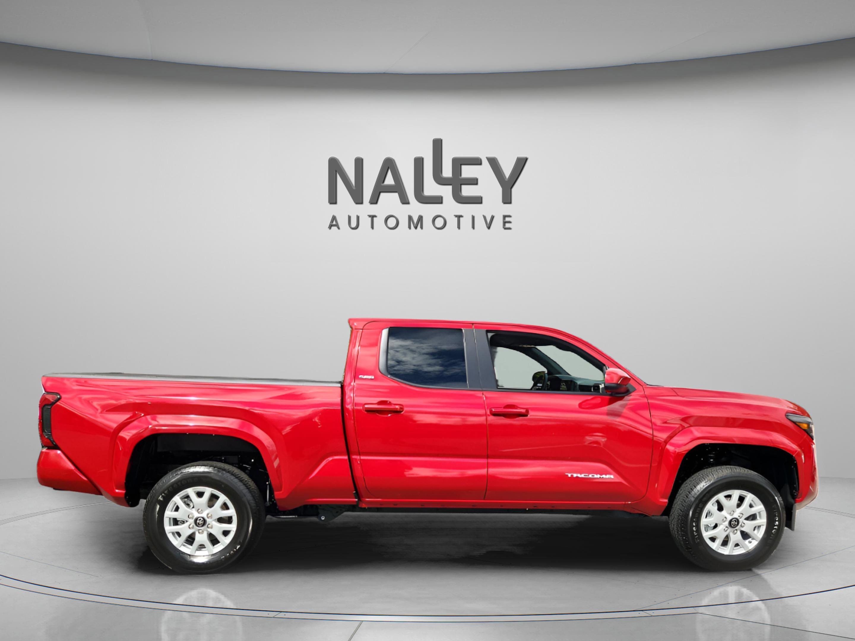 Certified 2025 Toyota Tacoma SR5 image 6