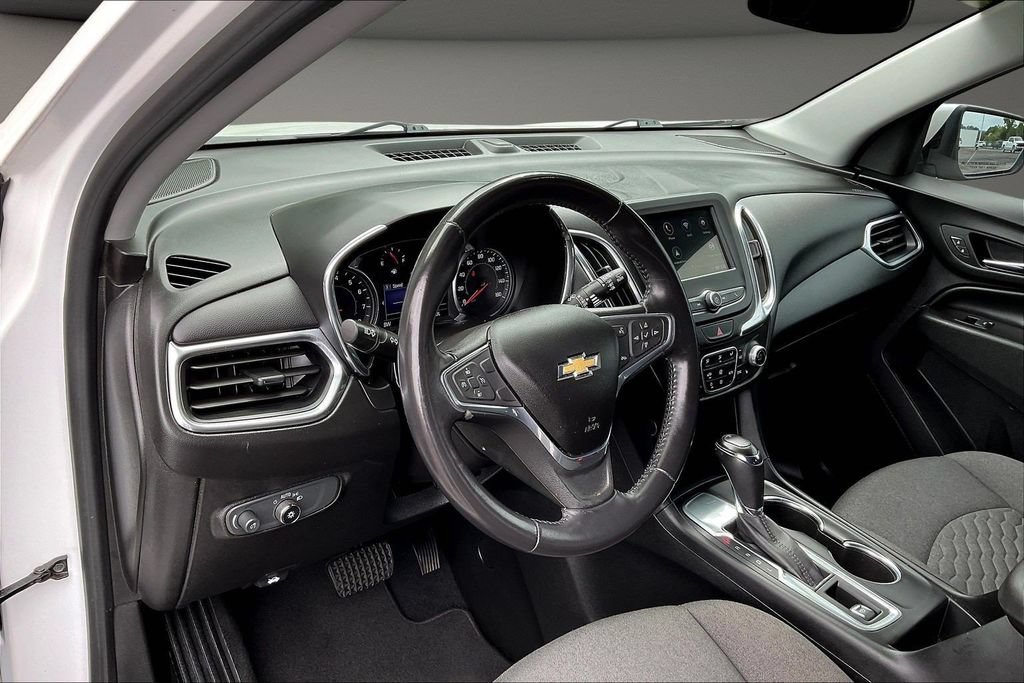 Used 2019 Chevrolet Equinox LT FWD image 21
