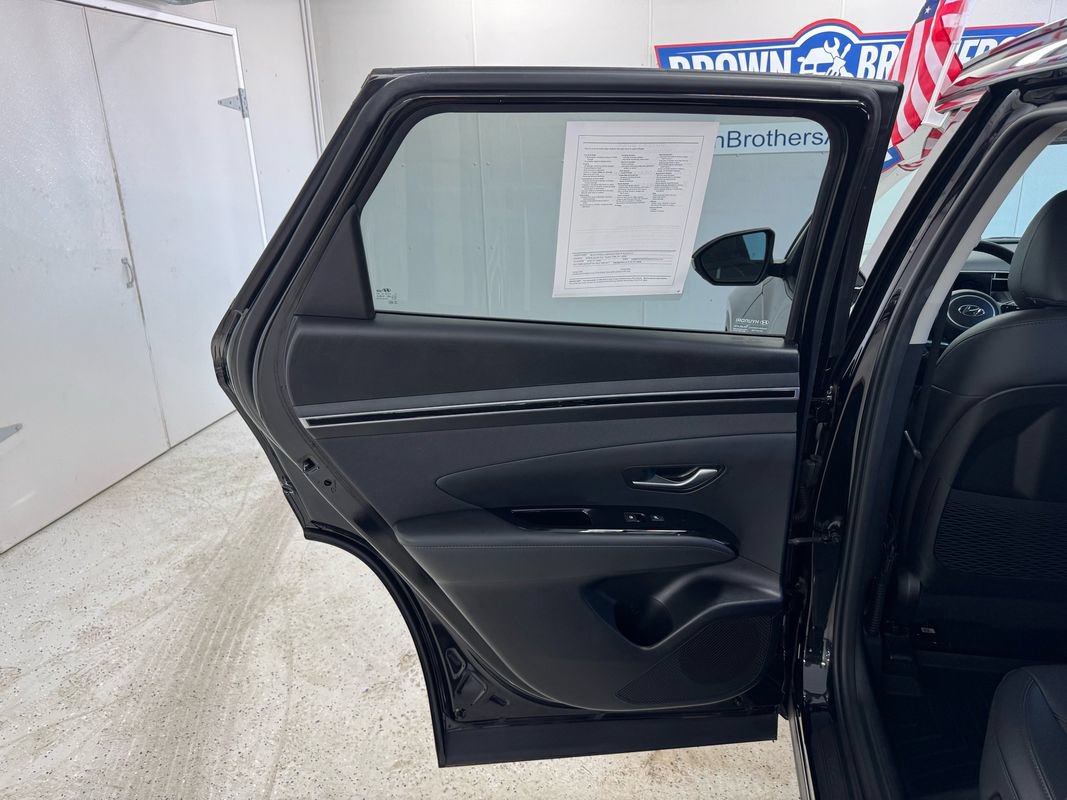 Used 2023 Hyundai Tucson Limited w/ Cargo Package AWD/4WD image 22