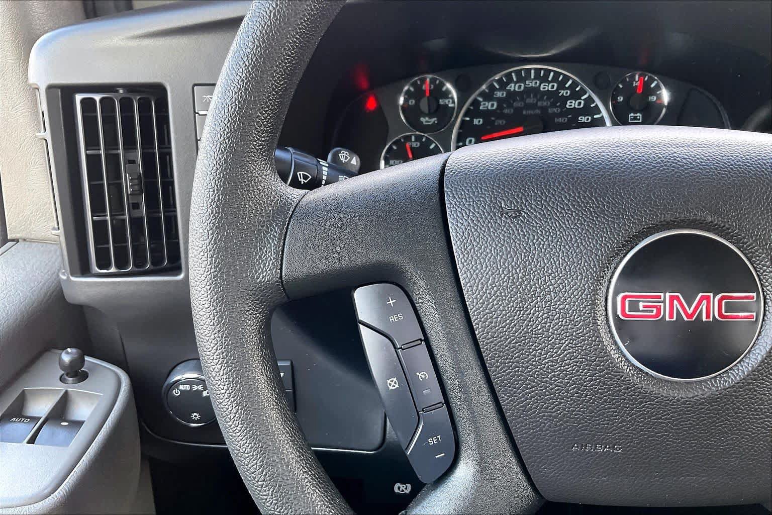 Certified 2025 GMC Savana 2500 w/ Driver Convenience Package RWD image 22