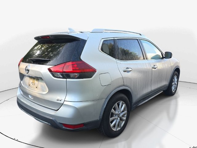 Used 2018 Nissan Rogue SV FWD image 6