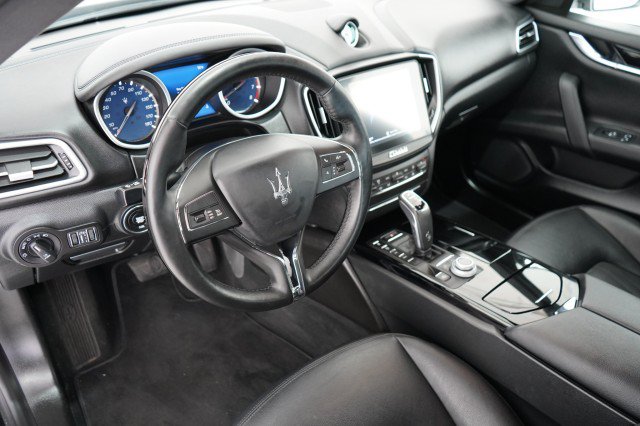 Used 2019 Maserati Ghibli S Q4 AWD/4WD image 9