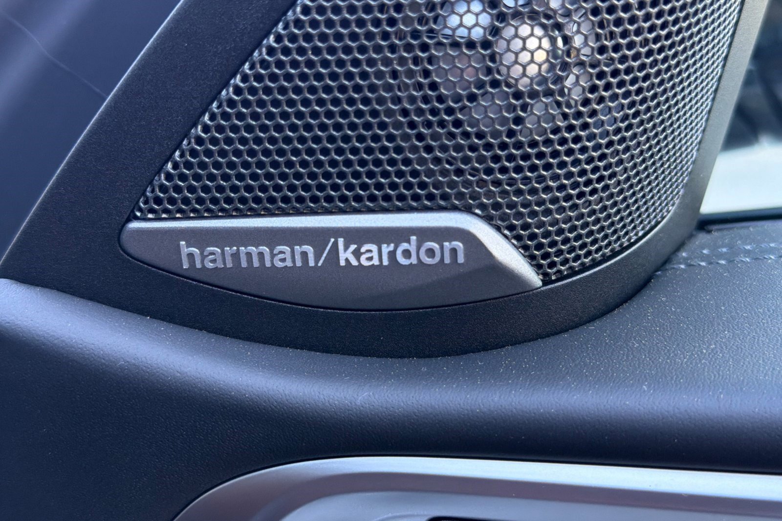 Used 2022 BMW M4 Coupe image 22