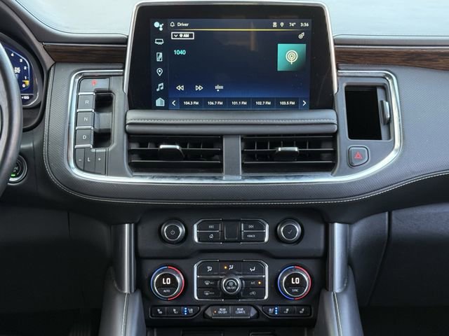 Used 2023 Chevrolet Suburban Premier AWD/4WD image 17
