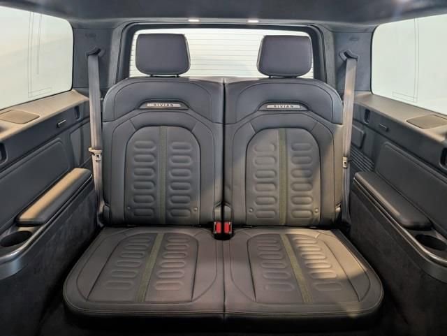 Used 2024 Rivian R1S Adventure image 28