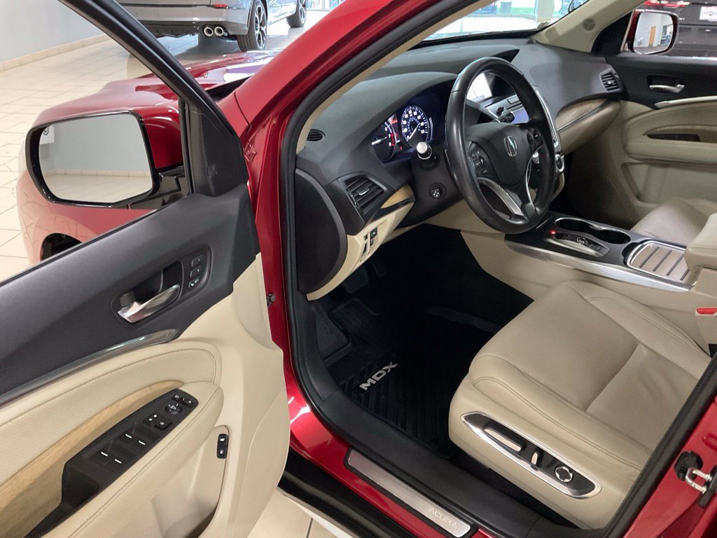 Certified 2019 Acura MDX w/ Technology Package AWD/4WD image 10
