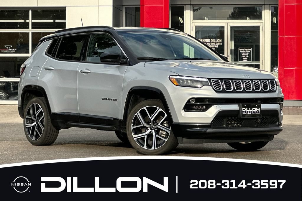 Used 2025 Jeep Compass Limited w/ Elite Group AWD/4WD image 2
