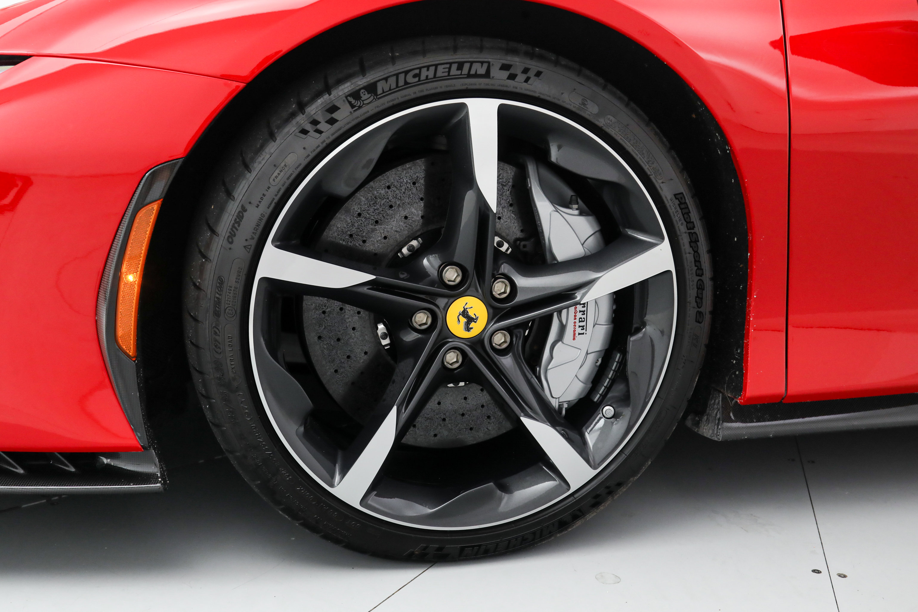 Certified 2022 Ferrari SF90 Spider image 31