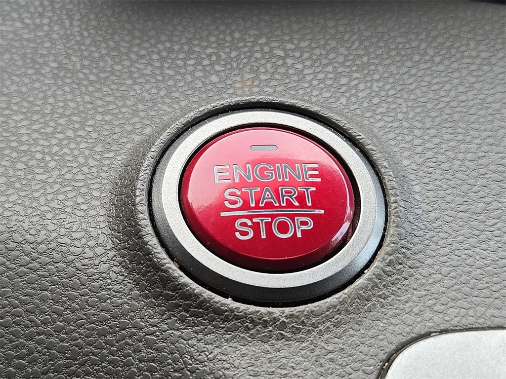 Used 2016 Honda Odyssey Touring Elite image 25