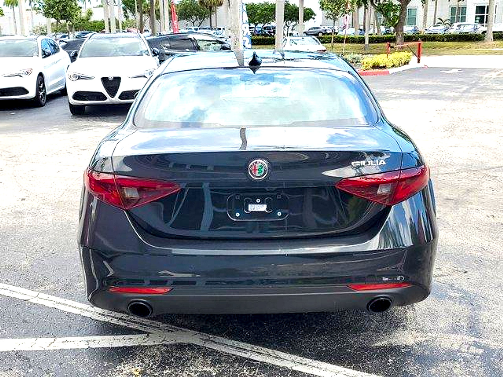 New 2023 Alfa Romeo Giulia Sprint RWD image 5
