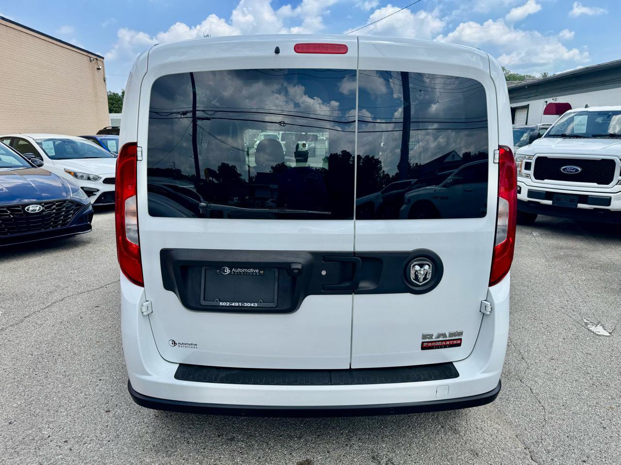 Used 2019 RAM ProMaster City Tradesman SLT FWD image 10