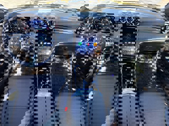 New 2025 Mercedes-Benz C 300 Sedan image 4