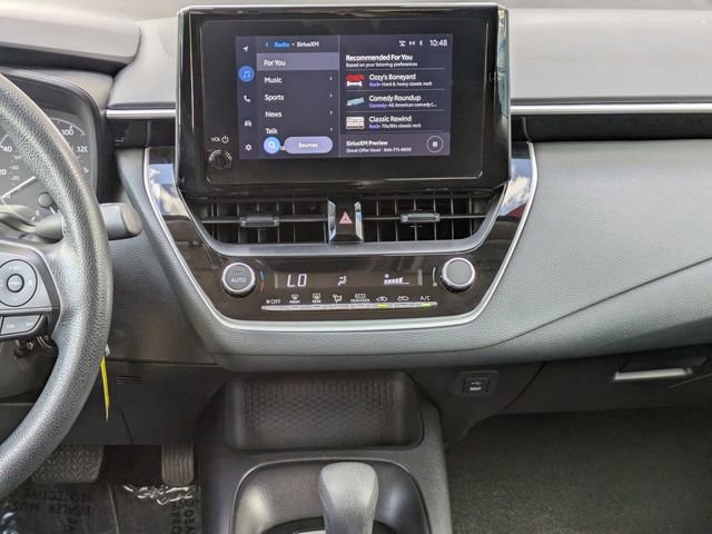 Used 2025 Toyota Corolla LE image 18